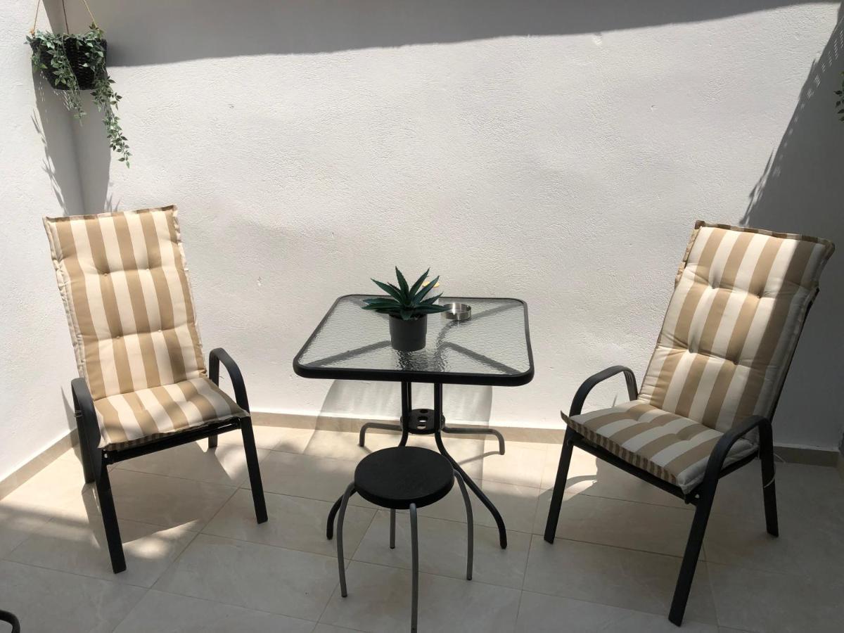 Chris3 Apartment Каламата Екстериор снимка